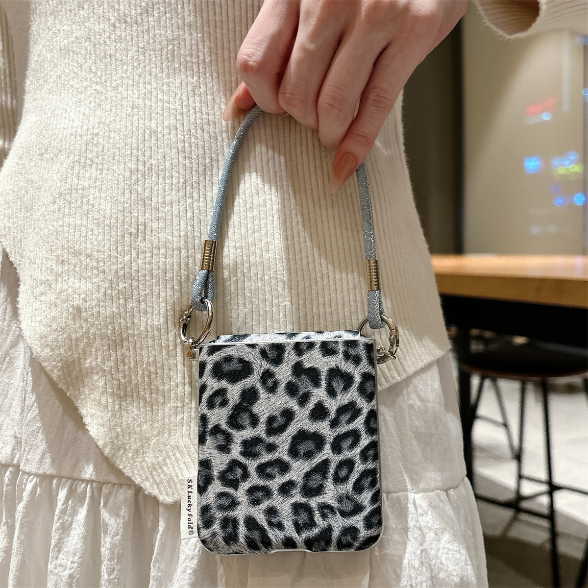 Wrist Strap Leopard Pattern Le - Flip Leather Case recensie en prijs